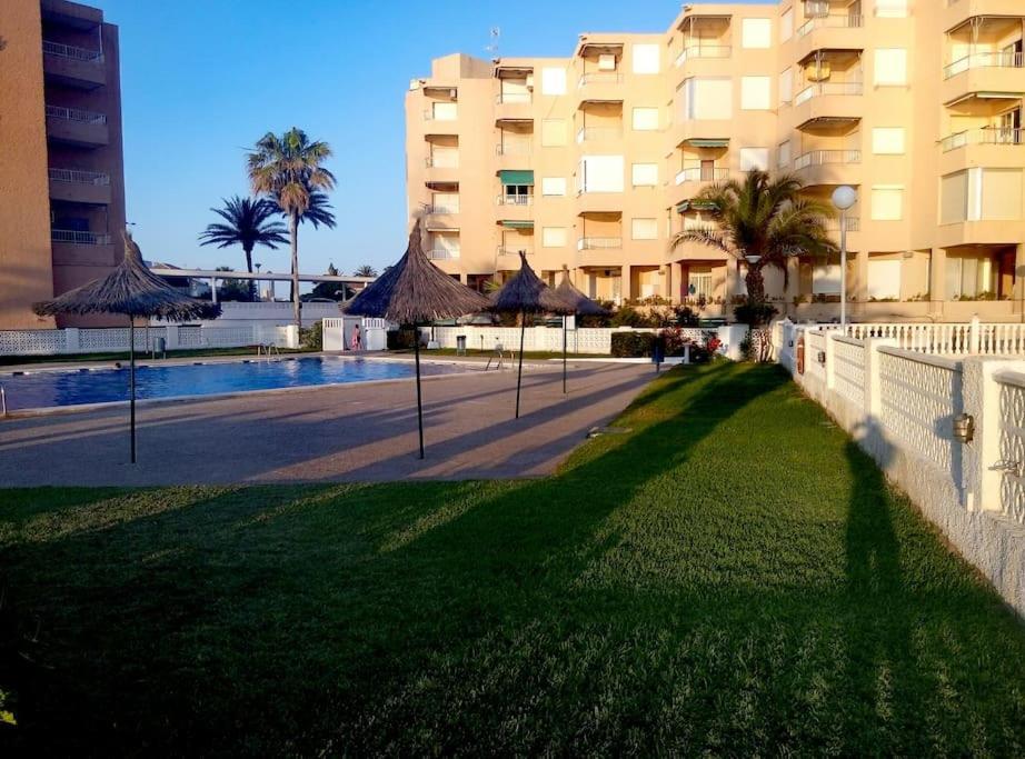 Apartamento En Primera Linea De Playa Murcia Esterno foto
